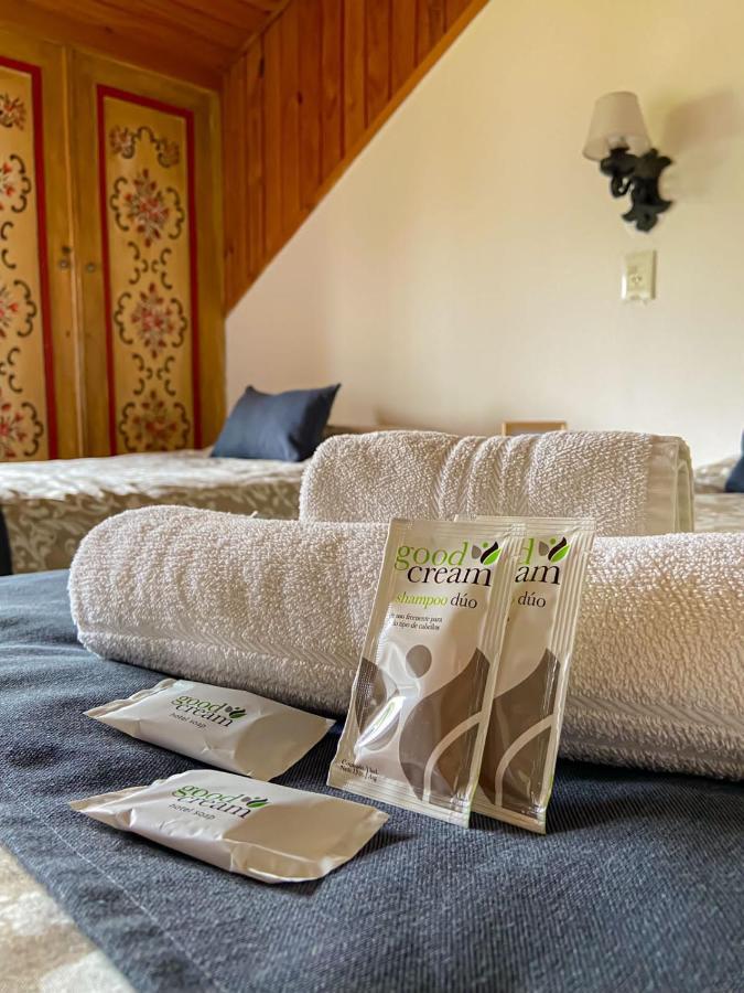 Hosteria Suiza - Ex Casita Suiza San Carlos de Bariloche Kültér fotó